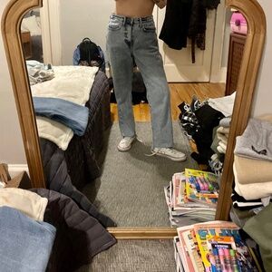 Women’s Hollister ultra high rise vintage straight jean